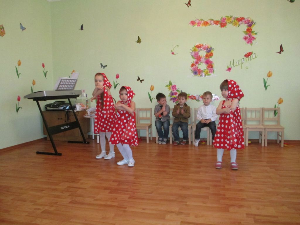 Фотоальбом: Наши праздники, Частный детский сад Карапуз и К - 11.jpg