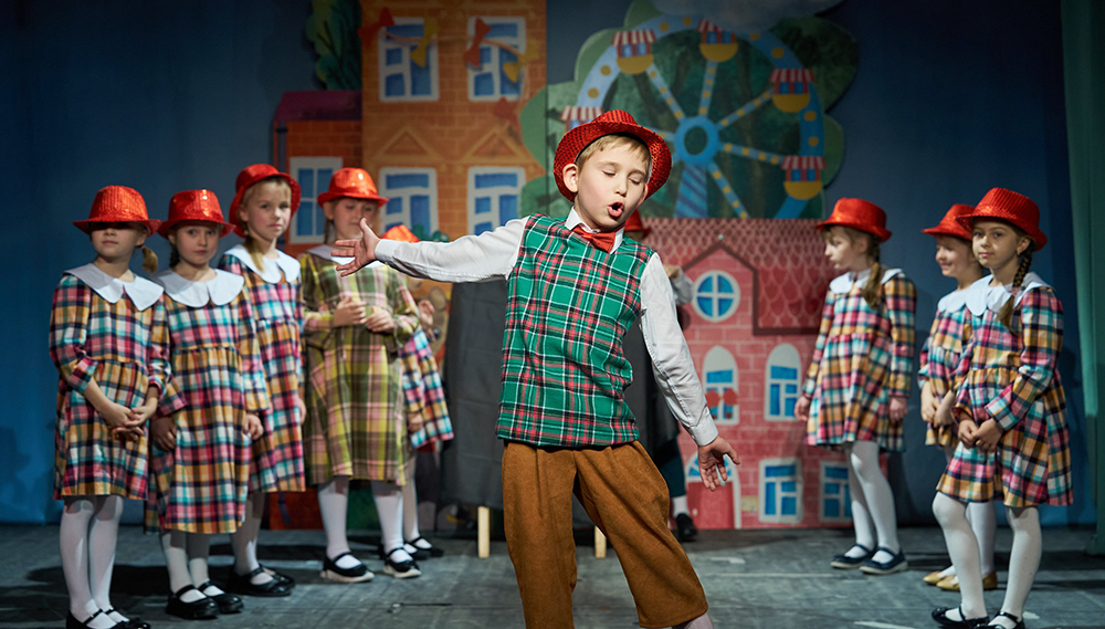 Фотоальбом: Мы любим детей и любим свою работу, Театральная студия для детей Ирбис - 7.jpg