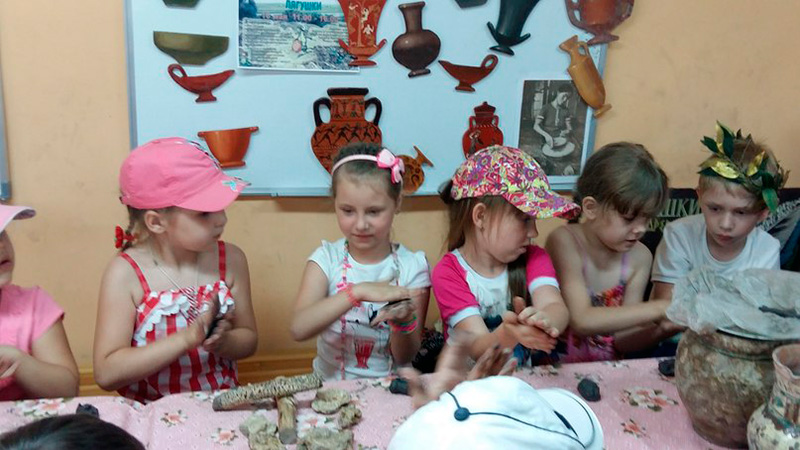Фотоальбом: ������������������ �� ��������������, Домашний детский сад Капитошка - tan1.jpg
