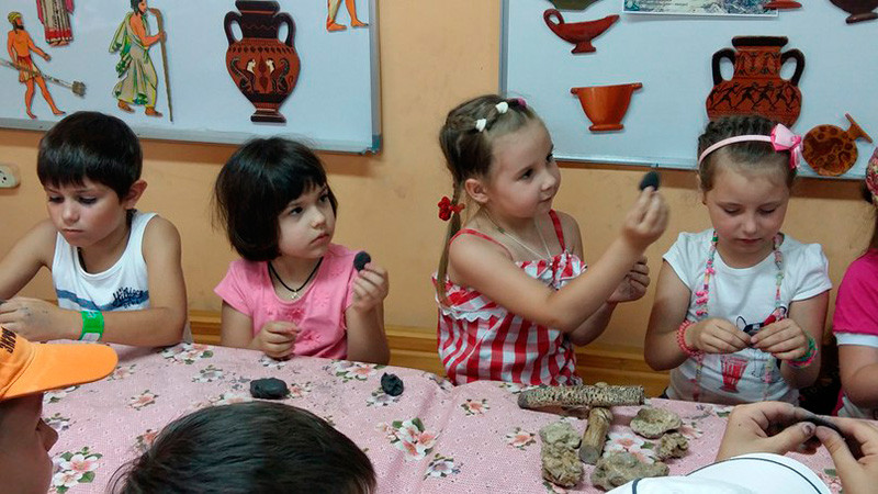 Фотоальбом: ������������������ �� ��������������, Домашний детский сад Капитошка - tan2.jpg