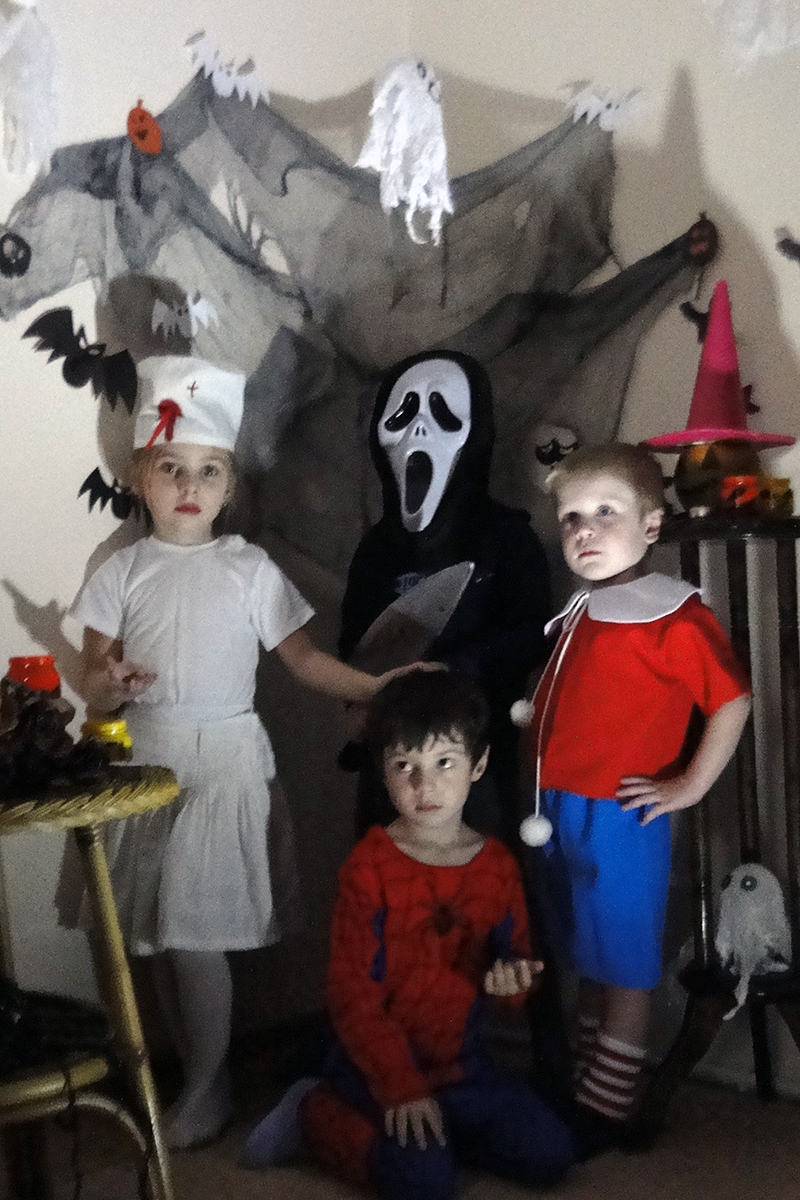 Фотоальбом: Хэллоуин, Детский садик с 1,5 лет Капитоша и друзья - DSC03988.JPG