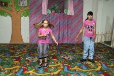 Фотоальбом: Танцы, Детский центр Страна друзей - img11.jpg