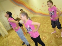 Фотоальбом: Танцы, Детский центр Страна друзей - img9.jpg