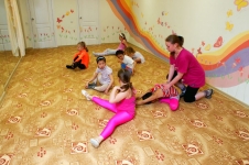 Фотоальбом: Танцы малыши, Детский центр Страна друзей - img13.jpg