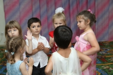 Фотоальбом: Танцы малыши, Детский центр Страна друзей - img5.jpg
