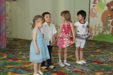 Фотоальбом: Танцы малыши, Детский центр Страна друзей - img8.jpg