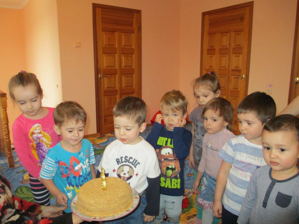 Фотоальбом: Наши праздники, Частный детский сад Карапуз и К - img7.jpg